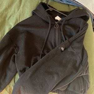 ALO CROPPED SWEATSHIRT